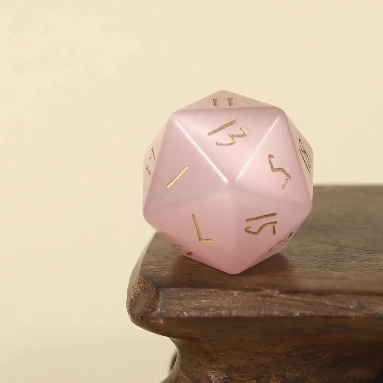 Crystal Quartz D20 – Handwritten Font Gemstone Dice for DND, Pathfinder & RPG Star Path Adventures Gamers Guild