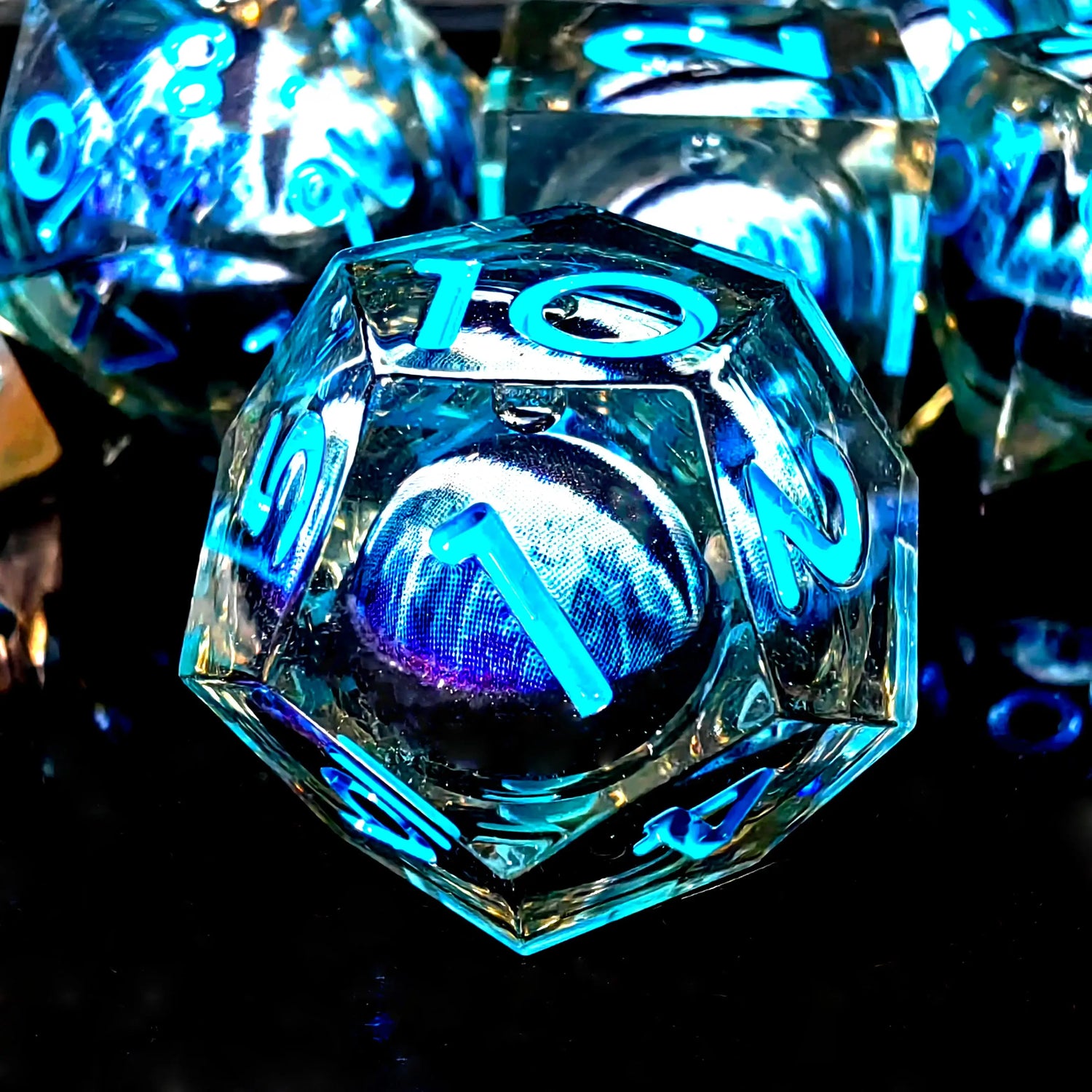 Spinning Dragon Eye Resin Dice Set – 7-Piece Transparent Polyhedral Dice with Blue Text for RPGs Gamers Guild
