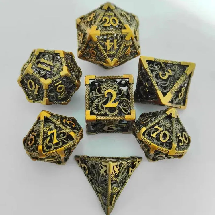 7 Pcs Hollow Metal Dice Set for DND RPG Dragon-Engraved Polyhedral Dice Tabletop Gaming Accessories for Dungeon Master Collector Gamers Guild