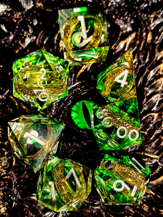 7-Piece Sharp Edge Resin Dice Set – Green Transparent Ring Core with Silver Numbers for RPGs Gamers Guild