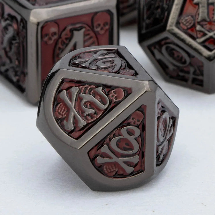 ARUOHHA Black & Red Skull Metal Dice Set – Polyhedral Dice for D&D, Pathfinder & RPGs Gamers Guild
