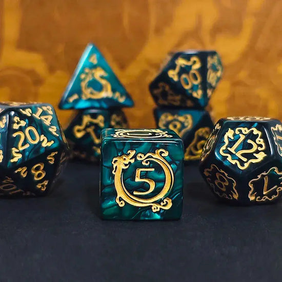 Polyhedral Dices Dragon Pattern Set