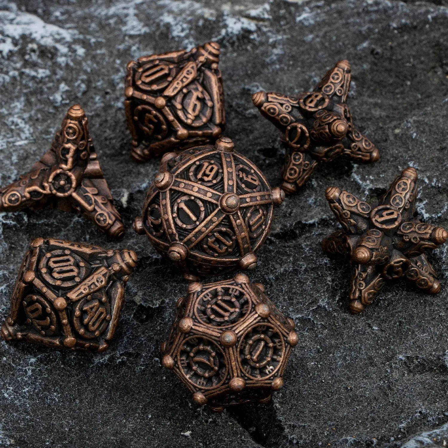 ARUOHHA Black & Red Skull Metal Dice Set – Polyhedral Dice for D&D, Pathfinder & RPGs Gamers Guild