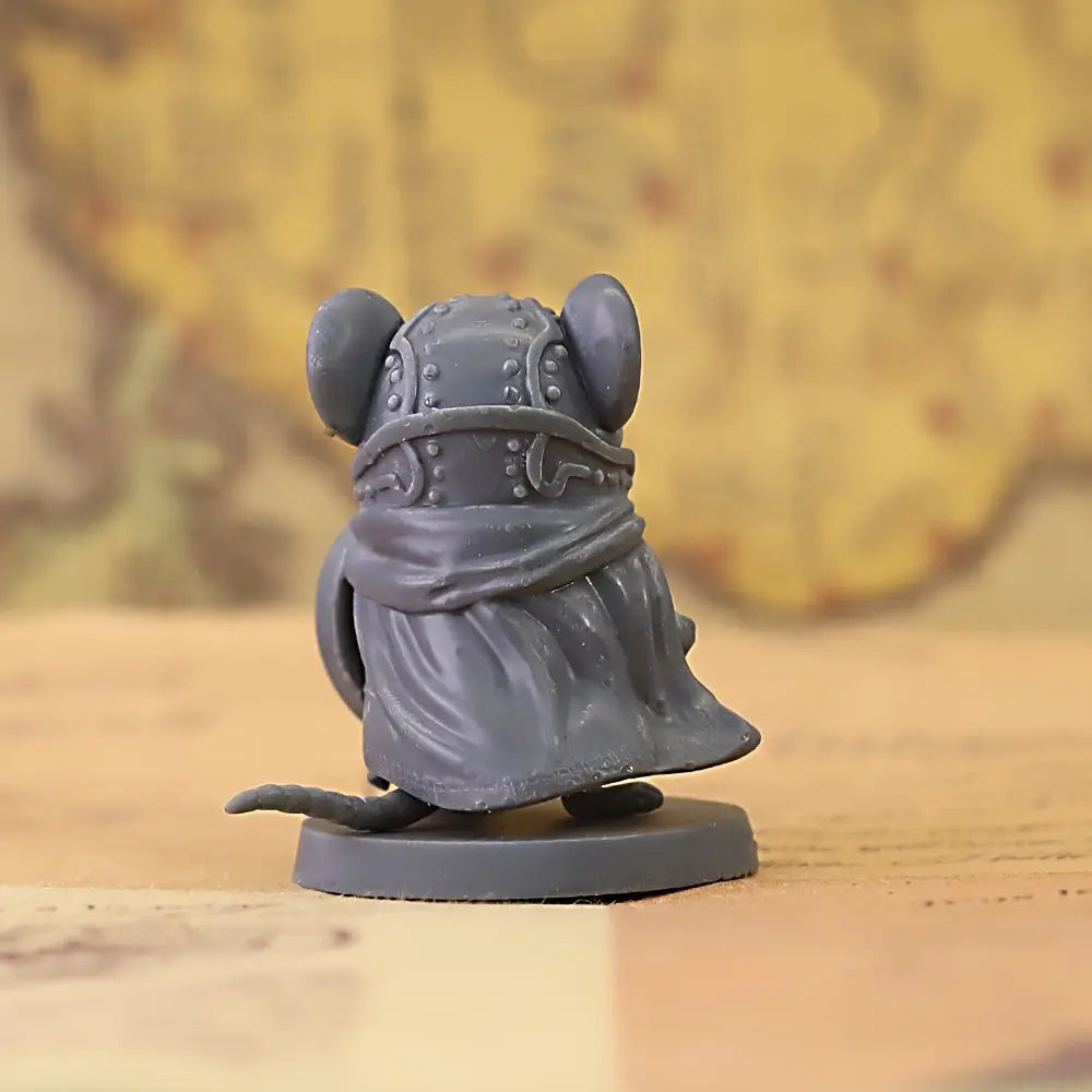 Mouse Warrior Miniature – Hand-Painted Resin Hero with Sword & Shield Gamers Guild